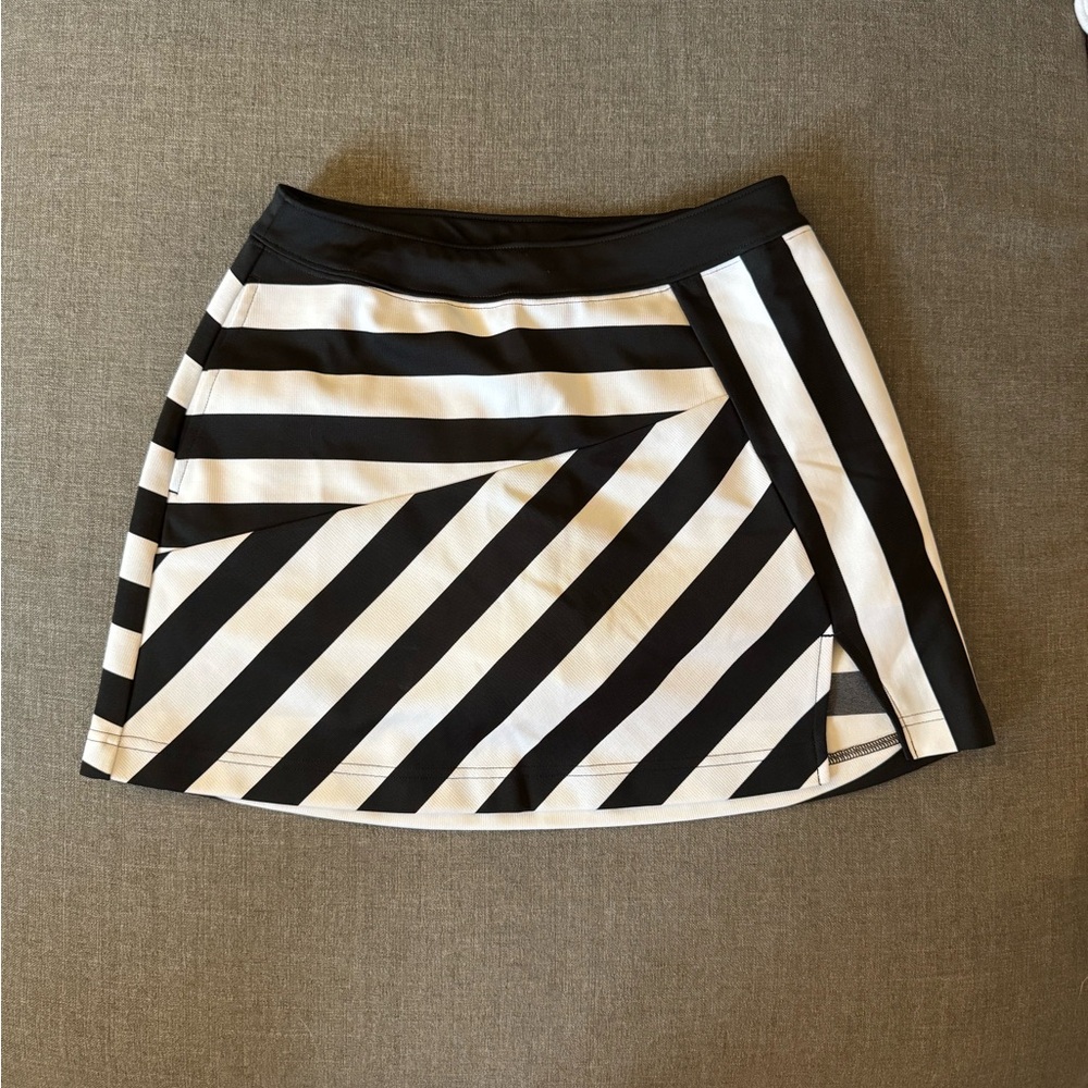 Slazenger Black and White Diagonal Striped Mini golf Skort